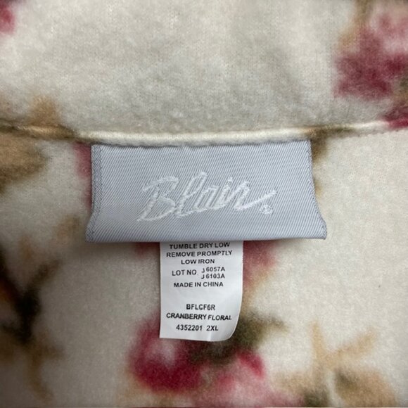 Blair Women's Floral Fleece Jacket - Front Button - Size 2XL - Picture 9 of 10
